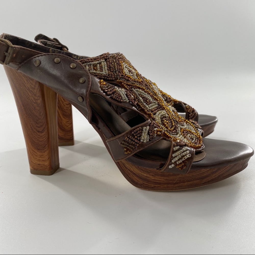 4/$50 Dollhouse Jacosa brown beaded wood pumps